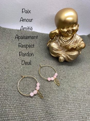 Créoles acier inoxydable , quartz rose et plume , lithothérapie