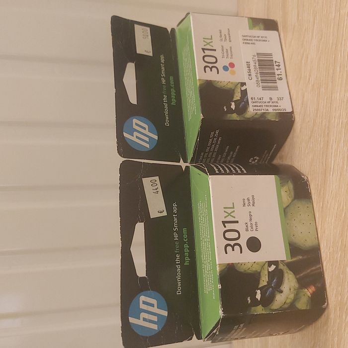 Lot de 2 cartouches d'encre hp 301 XL de grande capacité -NOIRE+ TRICOLORE -