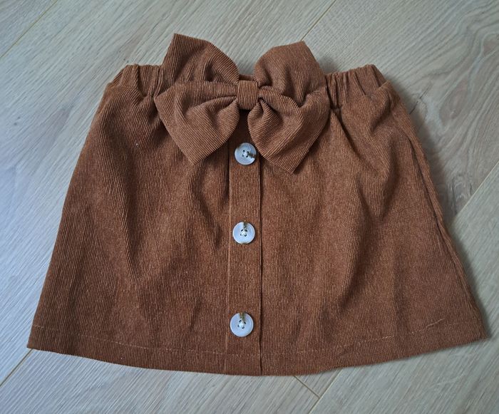 Jupe marron avec noeud