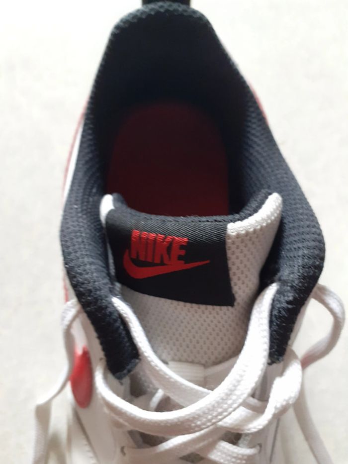 Baskets NIKE Court Borough - photo numéro 5