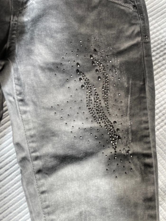 Jean 👖 - photo numéro 3