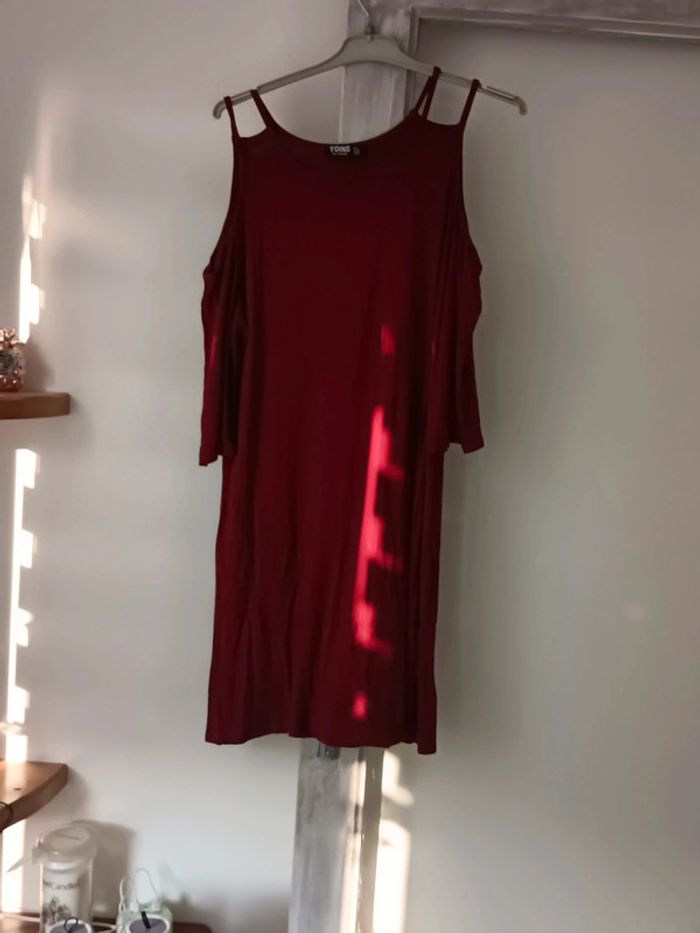 Magnifique robe oversize épaules dénudées taille 46 - photo numéro 3