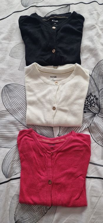 Lot de 3 gilets fille 6 ans