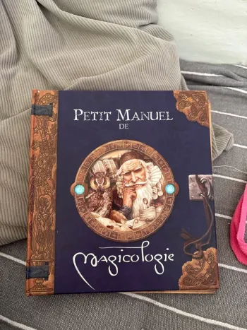 Petit manuel de Magicologie