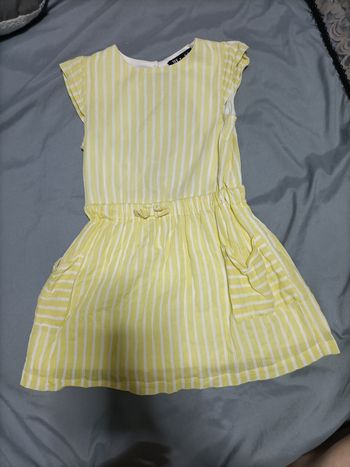 Robe jaune