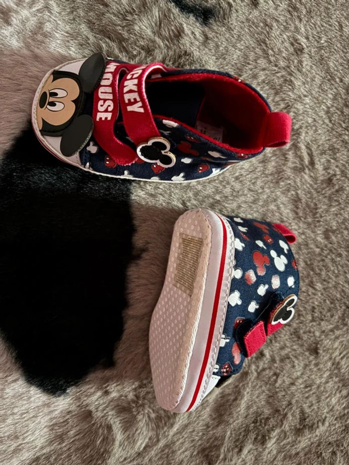 Basket bébé ◇ tbe - photo numéro 2