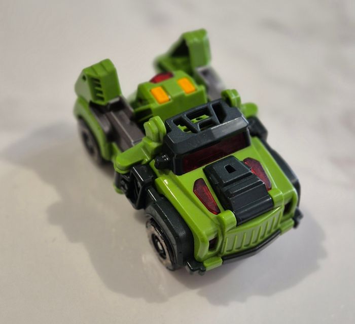 Vtech switch and go transformers voiture T-Rex parlant