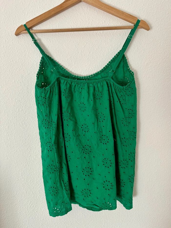 Top fines bretelles broderie anglaise - photo numéro 2