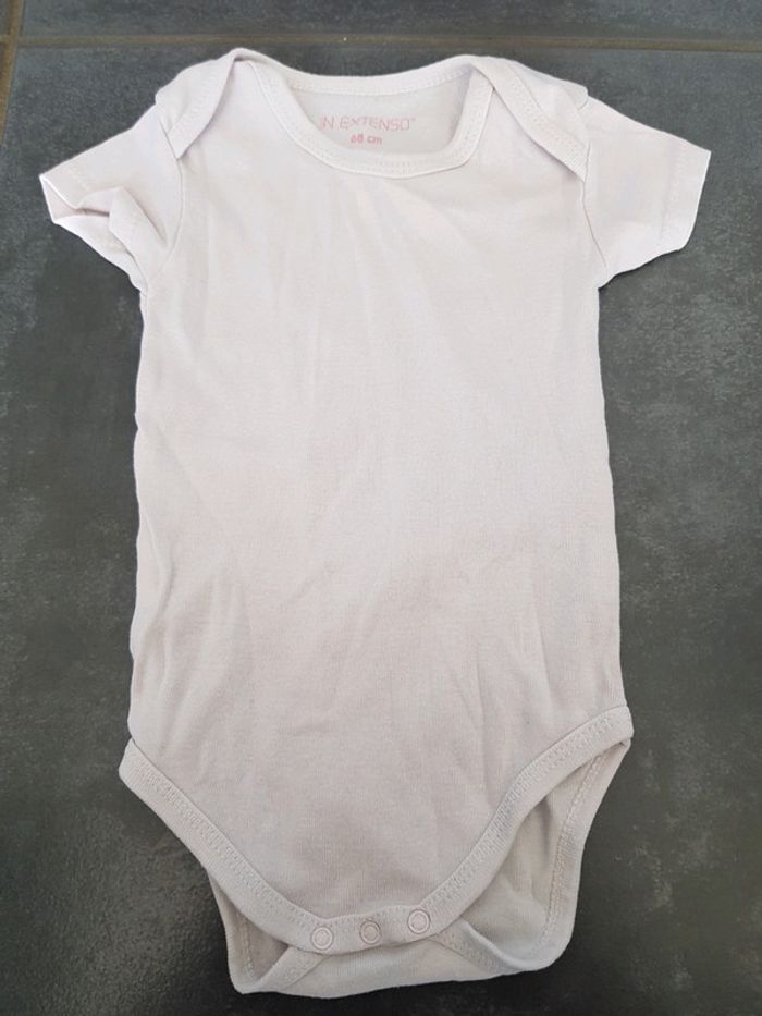 Lot 3 body 6 mois - photo numéro 4