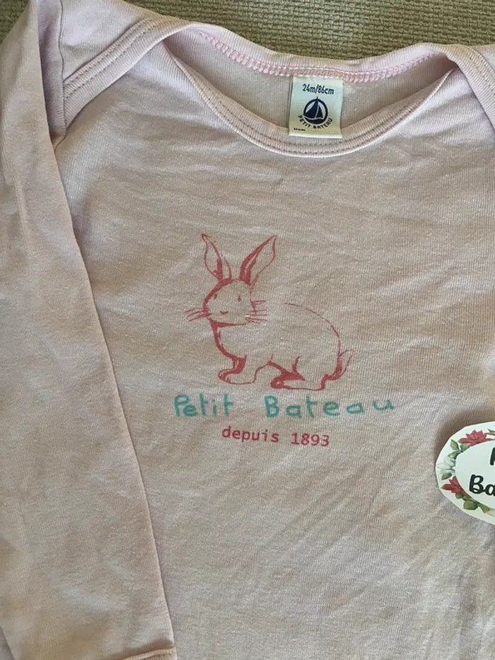 Body Petit Bateau manches longues taille 24 mois - photo numéro 2