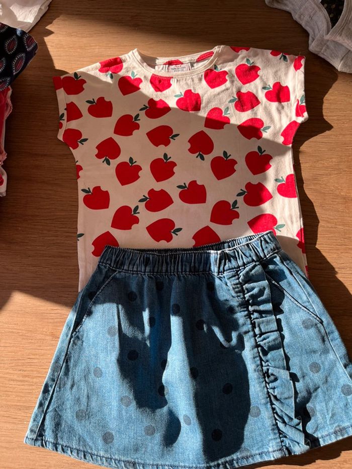 Ensemble jupe jean et t-shirt T.2a