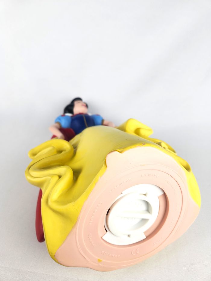 Blanche Neige Tirelire en plastique Disney - photo numéro 5