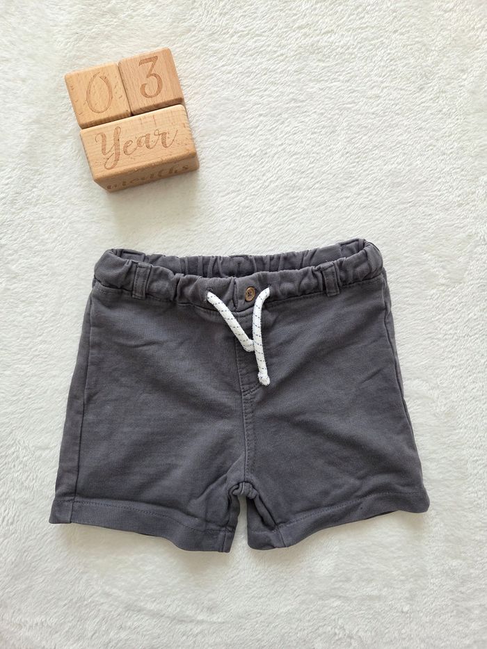 Short - photo numéro 1