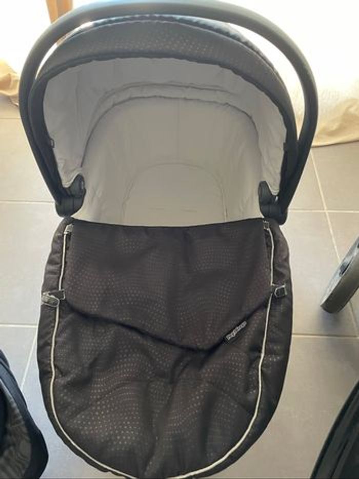 Poussette Trio Peg Perego Book Plus – Très bon état, complète - photo numéro 3
