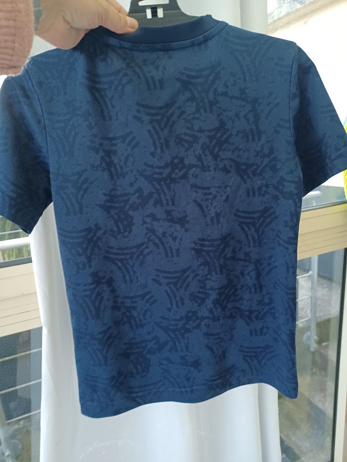 Maillot Adidas Performance 7-8 ans 128 cm en bon état coloris bleu. - photo numéro 2