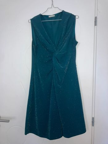 Robe mi-longue vert bouteille pailletée gemo