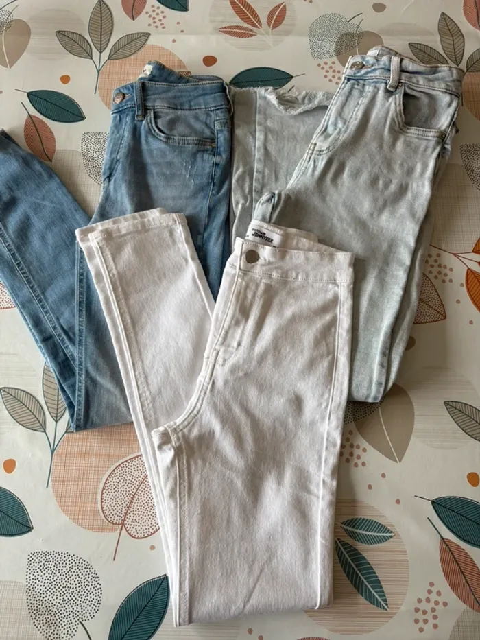 Lot de trois jeans en excellent état, taille 32