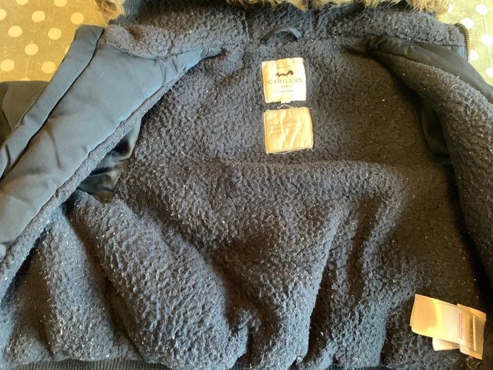 Manteau à capuche fourrure 6 ans - photo numéro 10