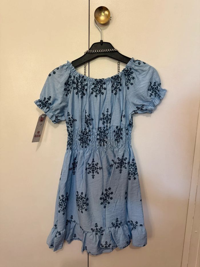 Robe bleue à détails marine - photo numéro 2