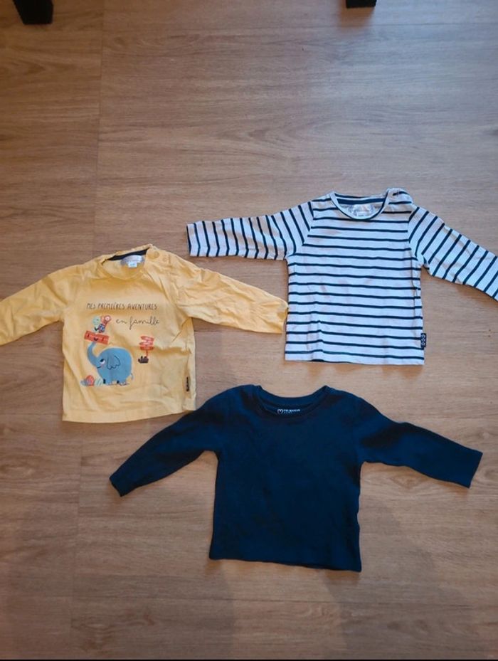 Lot t-shirt manches longues 18 mois