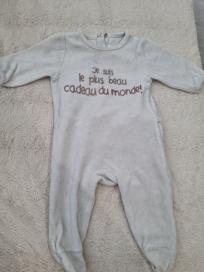 Lot 4 pyjamas 3 mois - photo numéro 2