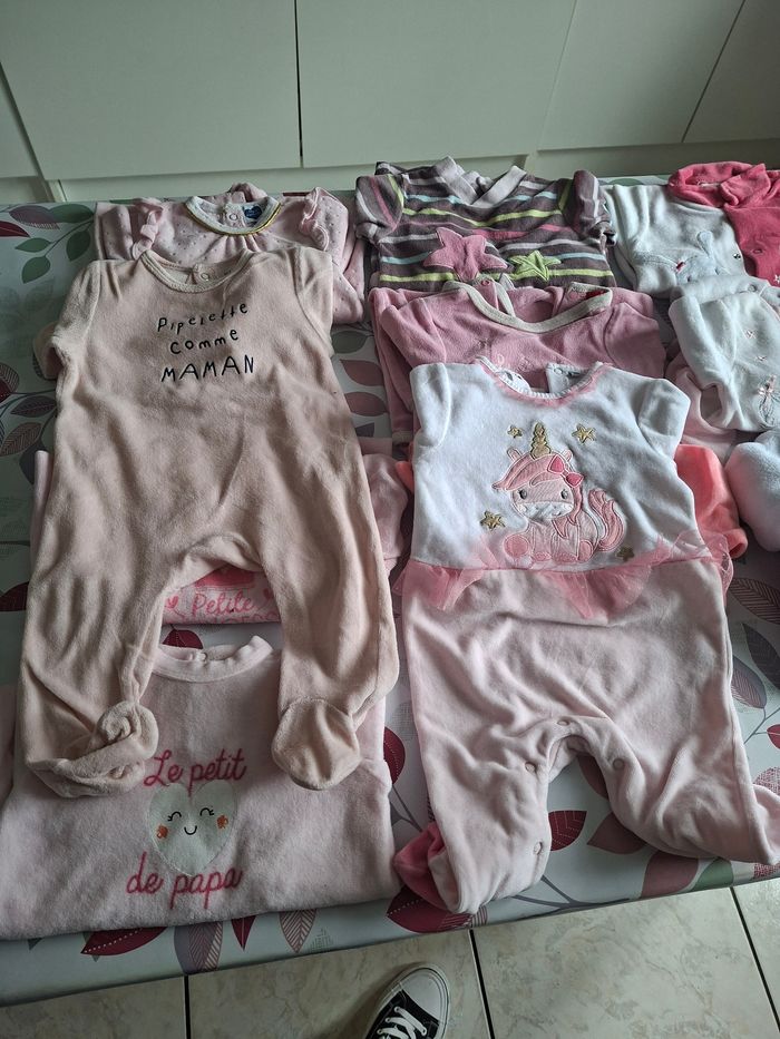 Lot pyjama - photo numéro 5