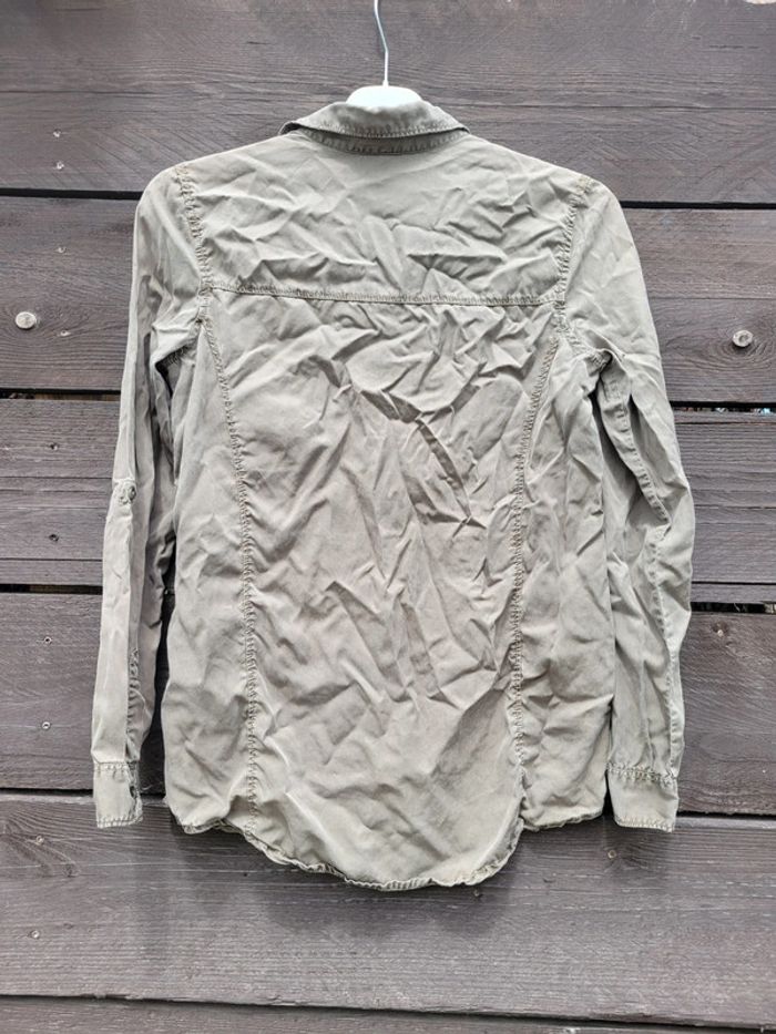 Chemise kaki stradivarius 36 S - photo numéro 3