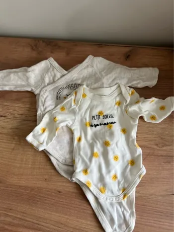Lot de 2 bodies 1 mois