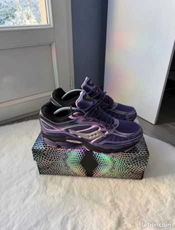 Saucony omni 9 violet - édition limitée 38