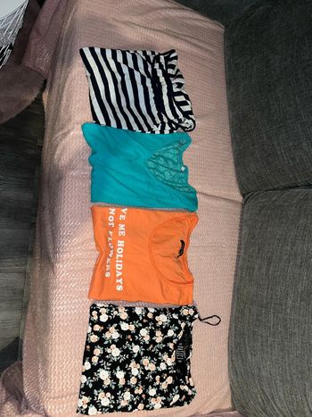 T-shirt taille 42