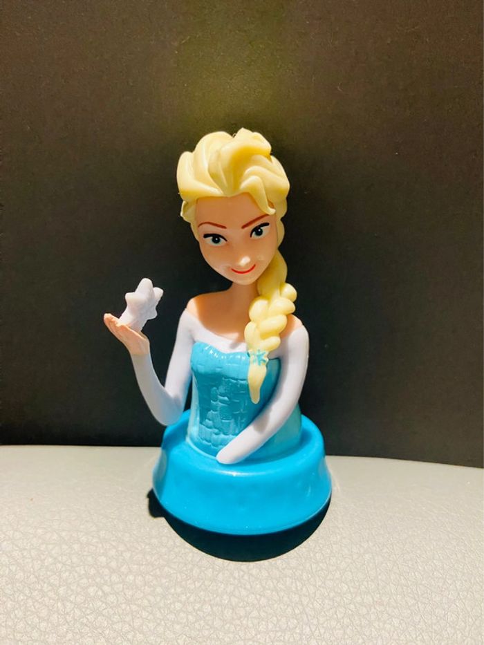 Figurine Elsa Reine des Neiges