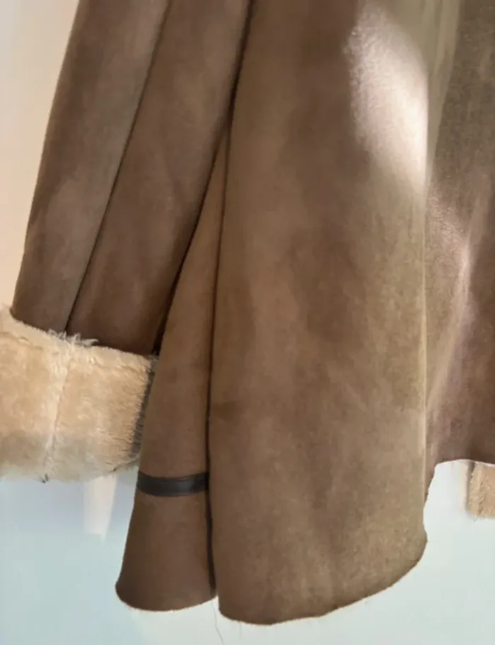 Manteau camel fourré style peau lainée – Taille L (42/44) - photo numéro 9