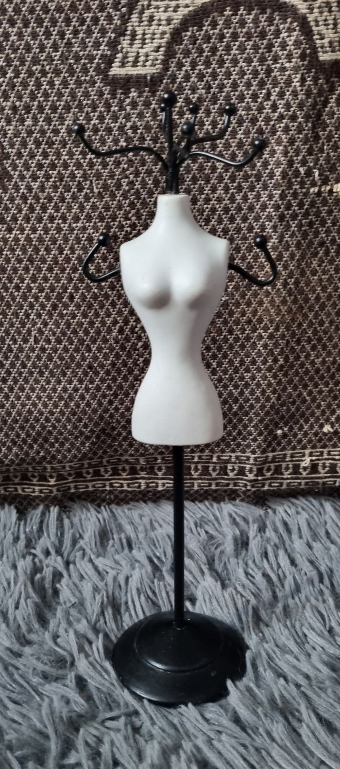 Porte-bijoux forme de mannequin couture