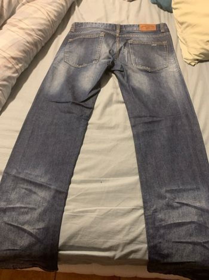 Jean neuf - photo numéro 4