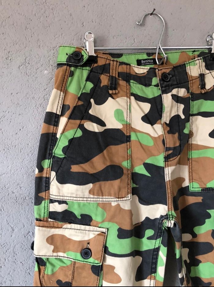Pantalon cargo Bershka taille 36 - photo numéro 4