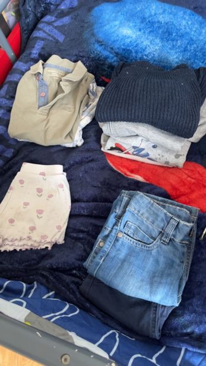 Lot de vêtement garçon 4-5 ans - photo numéro 4