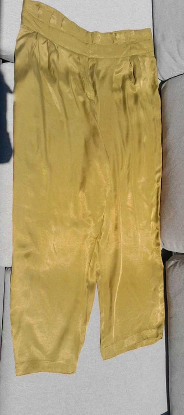 Pantalon vert satiné - photo numéro 2