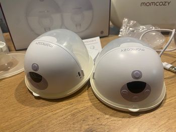 Tire lait momcozy M5 lot complet