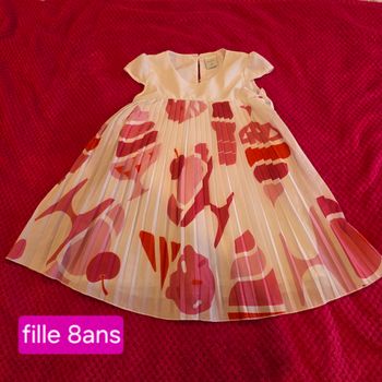Robe 8 ans