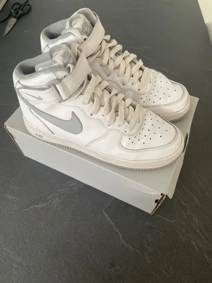 Nike air force one 1 basket femme 39 vêtement chaussure