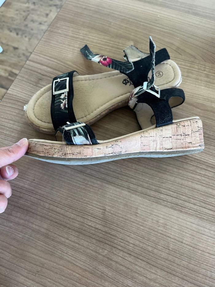Chaussures compensées - photo numéro 2