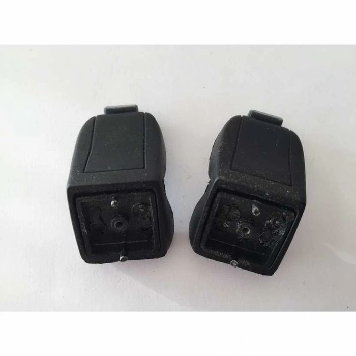 Lot x2 siège avant pièce miniature Norev Peugeot 206 CC Parotech sha do 1/18 A11 - photo numéro 2