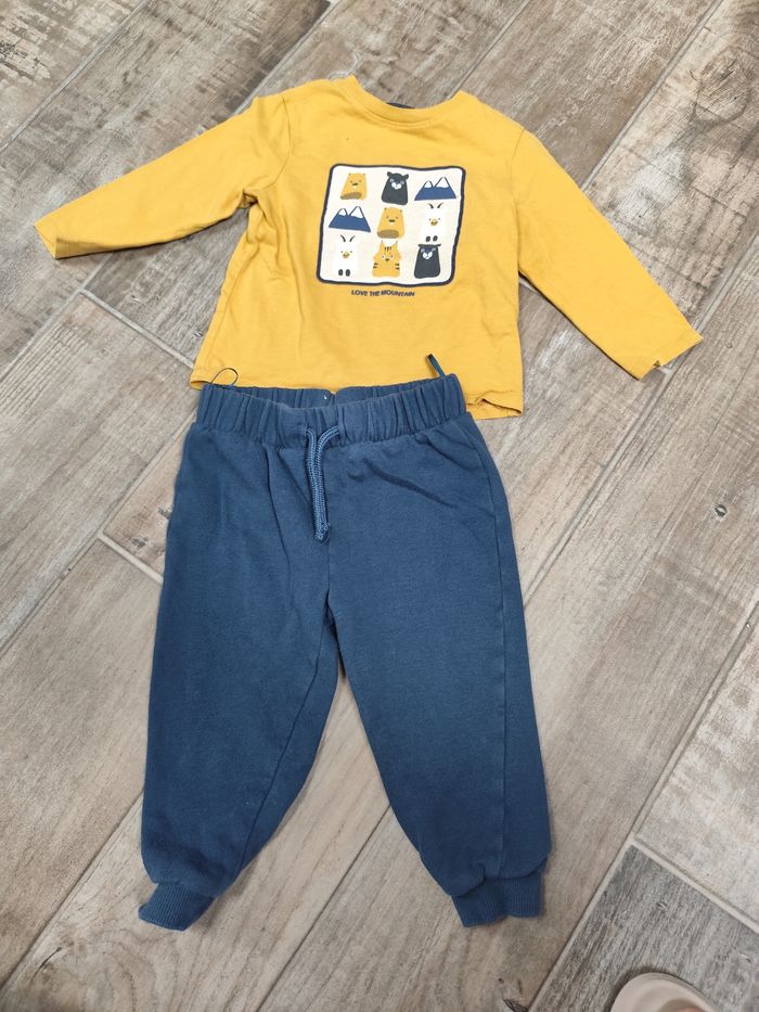 Lot vêtements garçon 9 mois - photo numéro 5