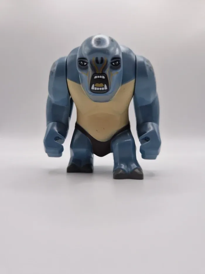 Figurine type lego Troll orcs seigneur des anneaux / hobbit