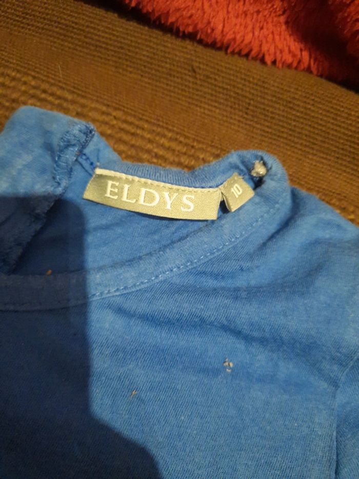 T shirt bleu - photo numéro 2