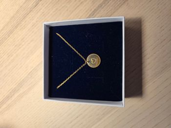 Collier en forme de coeur 