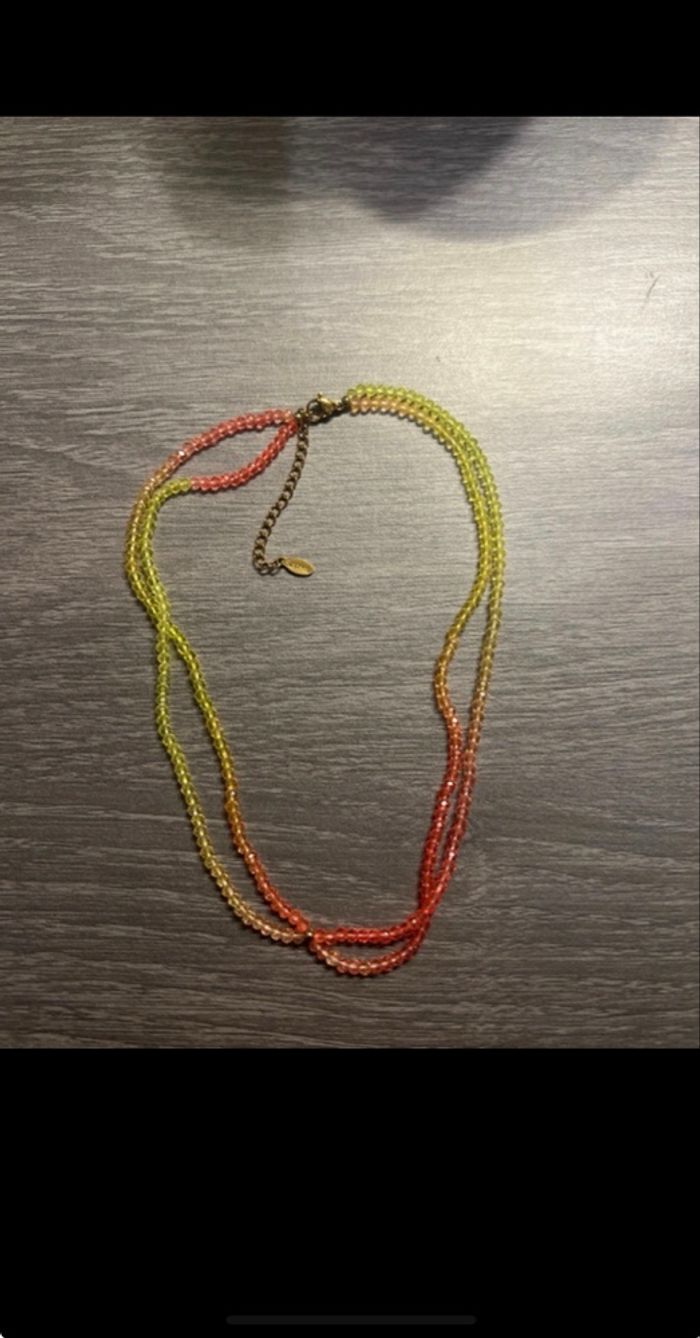 Collier jaune et rose fluo