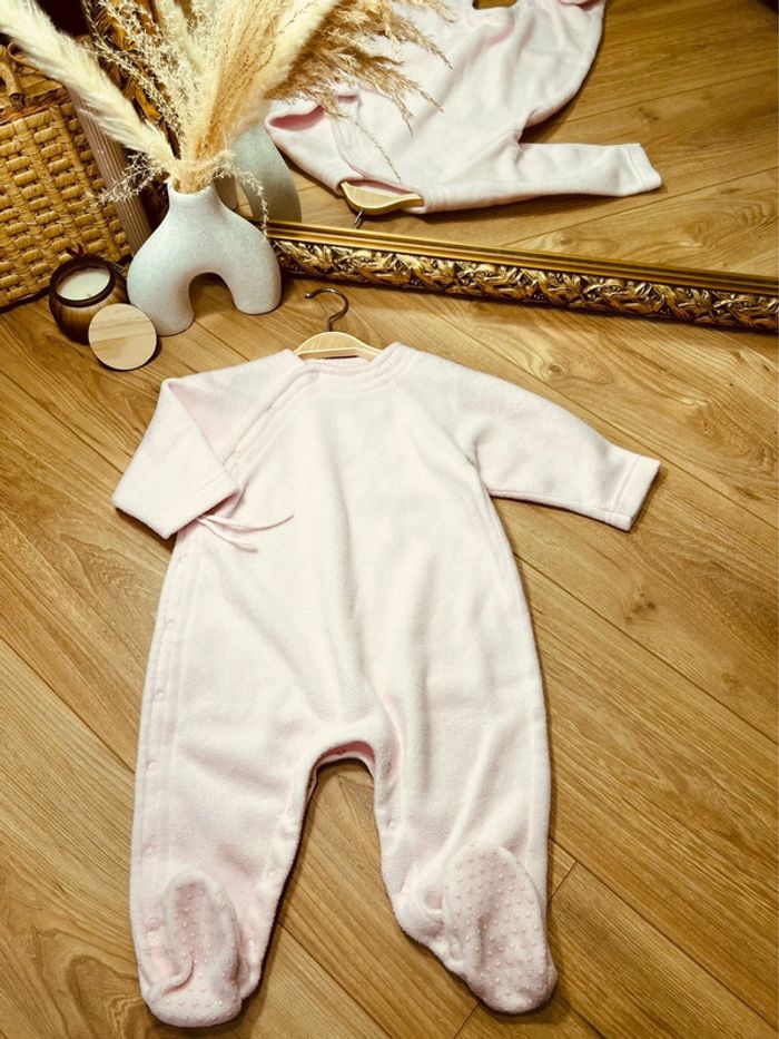 Taille 12 mois pyjama sur pyjama polaire fille Petit Bateau rose pale 🎀