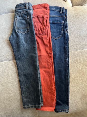 Lot 3 pantalons 8 ans