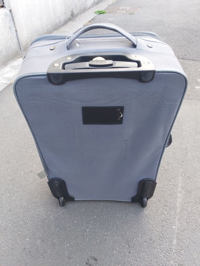 Valise - photo numéro 2